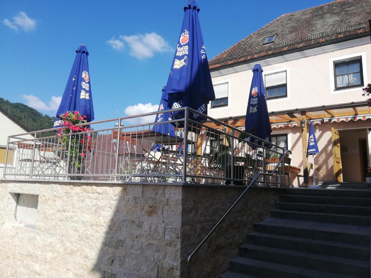 Gasthaus Felsenwastl Essing Exterior foto